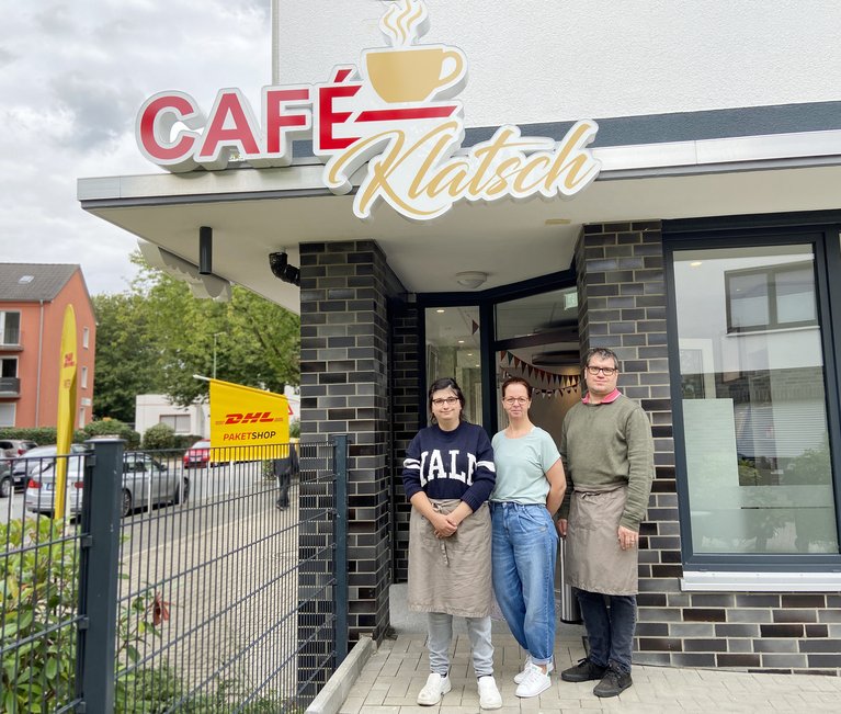 Das neue Team vom Café Klatsch freut sich auf nette Gäste.